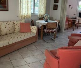Διαμέρισμα για ενοικίαση Κέντρο Σαρωνίδας - παραλία (Σαρωνίδα) - Photo 1