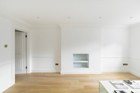 Queen’s Gate Gardens - Photo 3