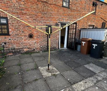 1 bedroom terraced house to rent - Photo 2