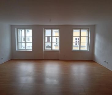 Neuwertige, moderne 2-Zimmer-Wohnung im Schärdinger Zentrum - Küche... - Photo 1