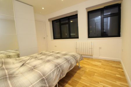 2 bedroom apartment to rent - Photo 5