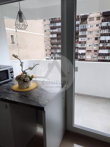 Apartament de inchiriat, 2 camere, in Oradea, zona Nufarul - Photo 2