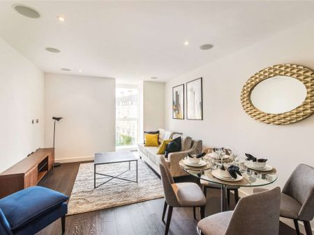 A modern one bedroom apartment within this development with 24 hour concierge and benefitting from great amenities - Photo 4