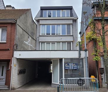 Vernieuwd en licht dakappartement in het centrum - Foto 1