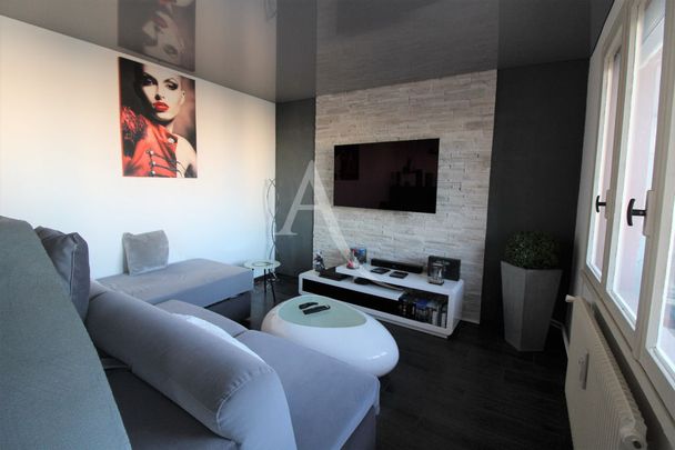 Location Appartement 2 pièces 64m² - Photo 1