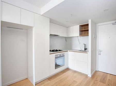 224/188 Whitehorse Road, Balwyn VIC 3103 - Apartment For Rent | Domain - Photo 2