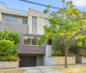 Stylish Beachside Living! - Photo 6