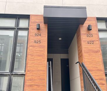 For Lease - 2 Steckley House Lane Unit# 924, Richmond Hill, Ontario - Photo 5