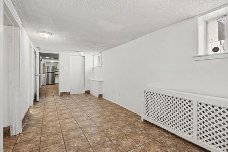 For Lease - 130 Lauder Avenue Unit# Lower, Toronto, Ontario - Photo 2