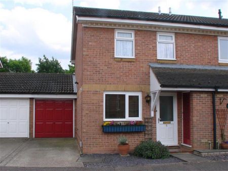 3 bedroom semi-detached house to rent - Photo 5
