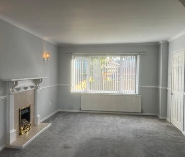 3 bedroom semi-detached house to rent - Photo 3