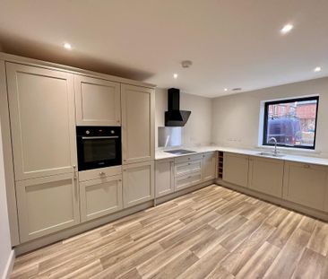 3 bedroom terraced house to rent - Photo 6