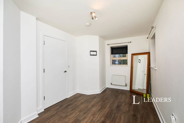 2 bedroom house to rent Penalton Close, Allenton, Derby, Derbyshire, DE24 - Photo 1