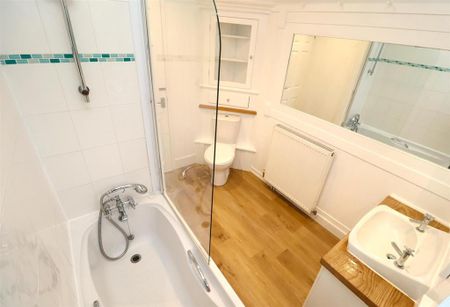 3 bedroom semi-detached house to rent - Photo 3