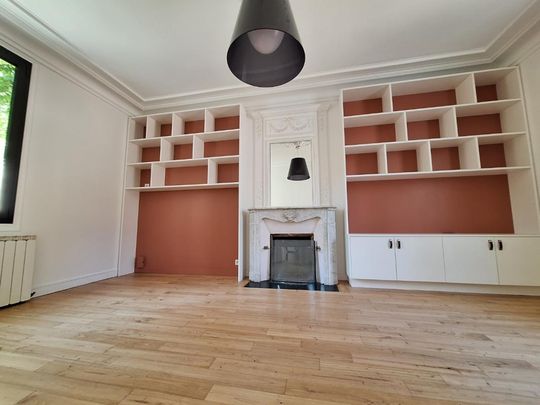 Maison à louer - 183 m² - Photo 1