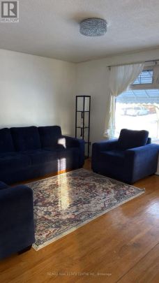 55 YORKDALE CRESCENT - Photo 1