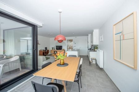 Appartement te huur - Foto 2