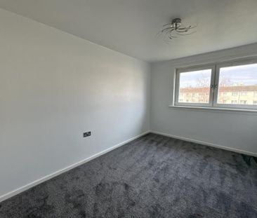 2 bedroom maisonette to rent - Photo 5