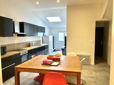 Location Appartement 1 pièce 194m² ROUBAIX 59100 - Photo 2