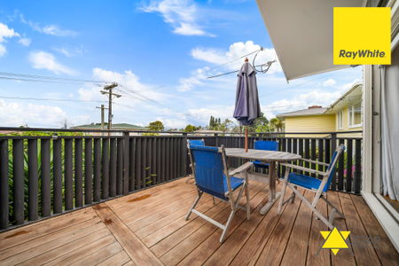 Charming Family Home in Blockhouse Bay - Photo 5