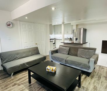 For Lease - 76 LEXINGTON Road, Brampton, Ontario - Photo 2