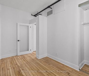 330 Clarence Street #504 - Photo 1