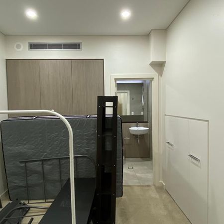 Split floor North facing 2 Bedroom Apartment in Waterloo near Zetland - Photo 3