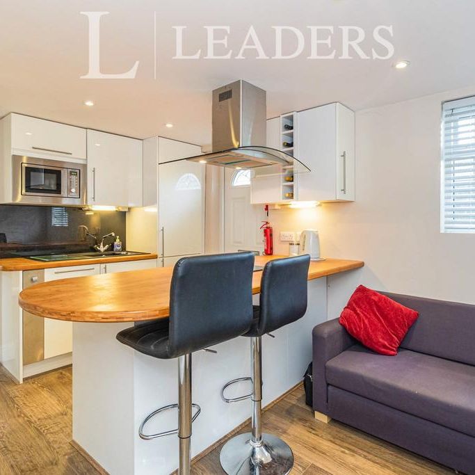 1 bedroom detached house to rent - Photo 1