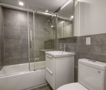 10 Rosemount Avenue - Photo 2