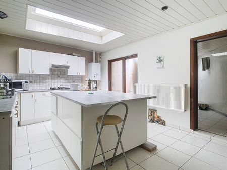 Rijwoning met drie slaapkamers te Liedekerke - Foto 4