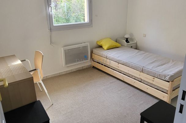 3 PIECES MEUBLE A L'ANNEE - Photo 1