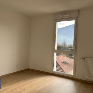 Location Appartement 2 pièces 40m² ST MARTIN D HERES 38400 - Photo 2