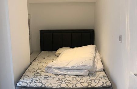 Wimbledon Hill Road - Photo 2