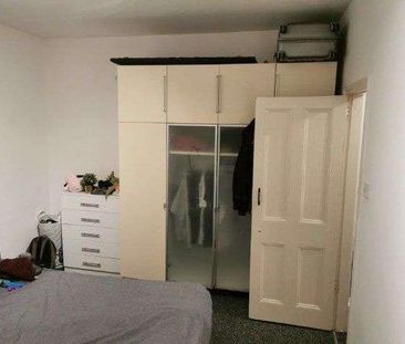 Harold Place, Leeds, LS6 - Photo 2