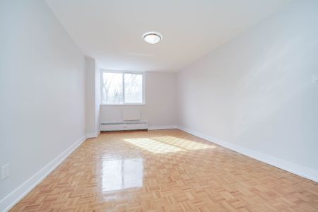 For Lease - 10 Shallmar Boulevard Unit# 509, Toronto, Ontario - Photo 5