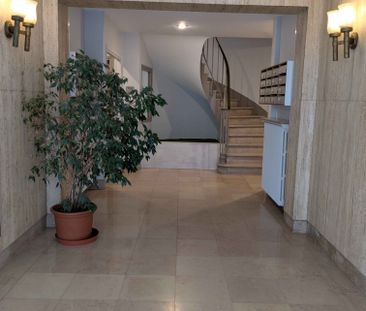 2 pièces - Meublé - 43 m² - 6ème étage - Colocation non autorisée - Photo 3