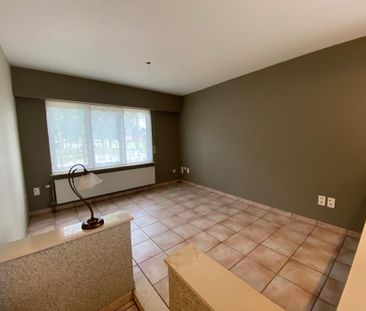 Leuk gelegen 2-slaapkamerappartement - Photo 2