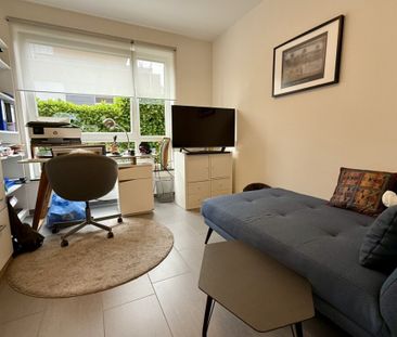 Modernes Wohnen in zentraler Lage mit eigener Gartenoase - Photo 2