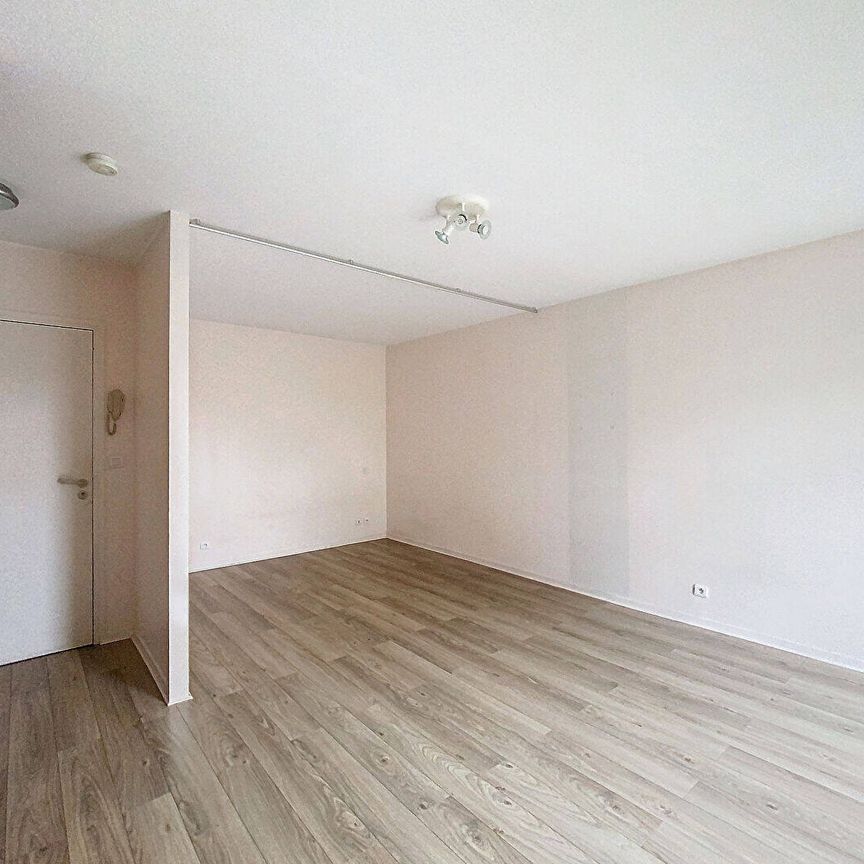 Location appartement 1 pièce 37.38 m² à Bourg-en-Bresse (01000) - Photo 1