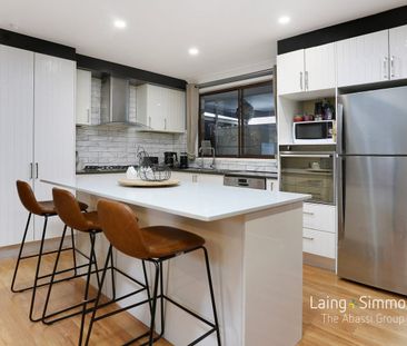 Stunning Family Home! - Photo 4