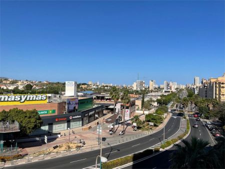 Apartamento de alquiler en Carrer Doctor Fleming, 8, Zona Pueblo - Photo 2