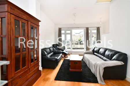 6 bedroom terraced house to rent - Photo 3