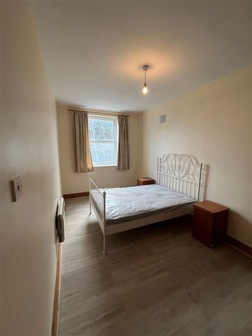 Apartment 3, Ballyneety House, 48 Cabra Road, Dublin 7, Co. Dublin - Photo 2