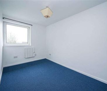 Pine Lodge, Tonbridge Road, Maidstone, ME16 - Photo 5