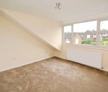 3 bedroom terraced house to rent - Photo 3