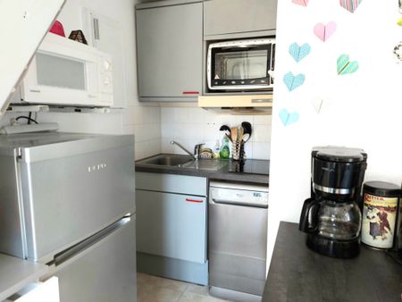 Location Appartement 1 pièce 25m² LES SABLES D OLONNE 85100 - Photo 4