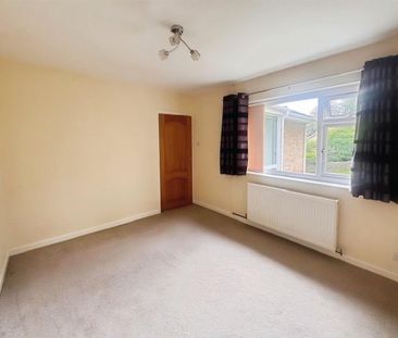 Rockwood Road, CHEPSTOW - Photo 4