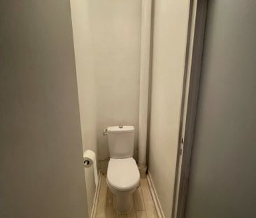 Appartement T1 meublé – Centre Ville – Location - Photo 6