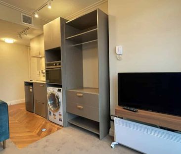 Welcome to 702B at Chevron Suites - Photo 4