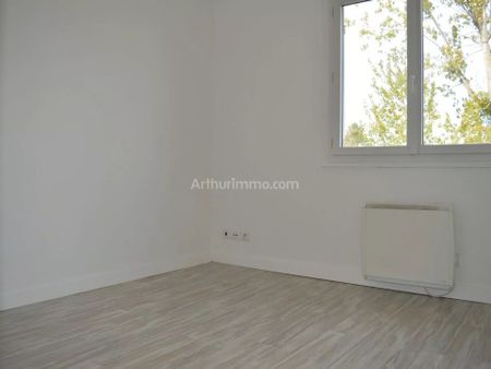 Location Appartement 2 pièces 27 m2 à Linas - Photo 3